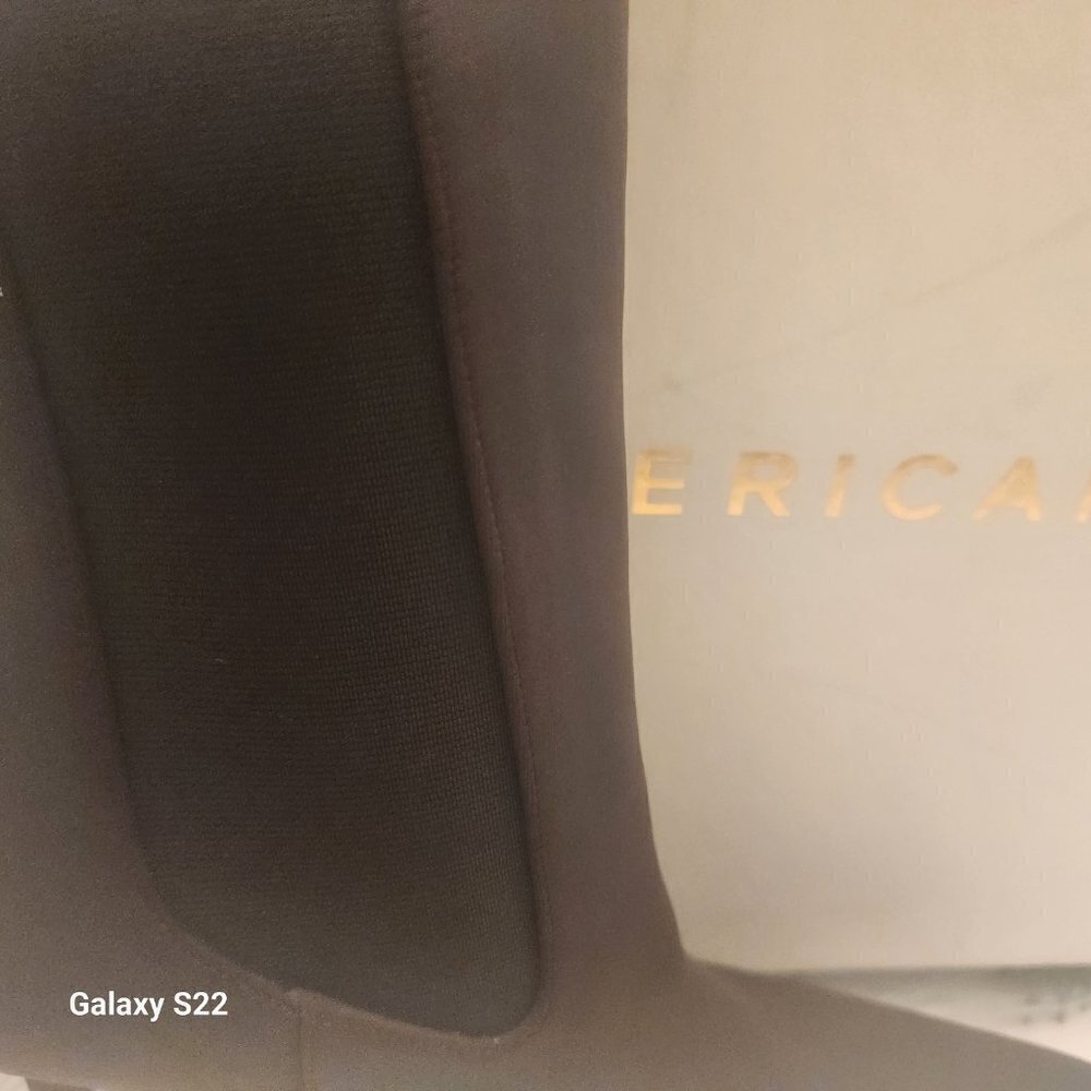 NIB Good American - High Kickstand Boots - Neoprene Chocolate. NIB. Various - Picture 2 of 10